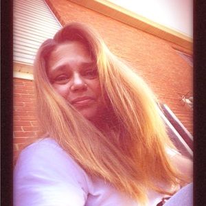 Meet your Posher, April